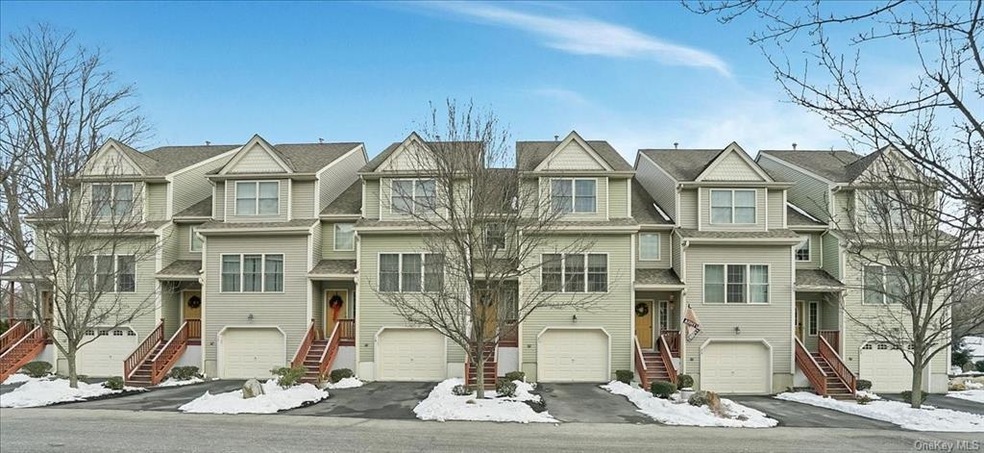 21 Winhaven Ct unit 10, Highland Falls, NY 10928 - photo 1