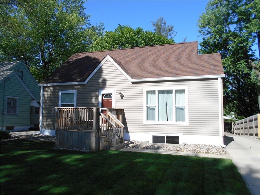 3504 54th St, Des Moines, IA 50310 - photo 1