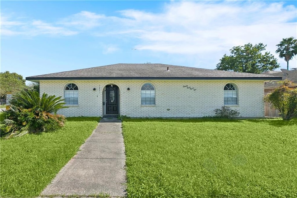 7831 Masefield St, New Orleans, LA 70126 - photo 1