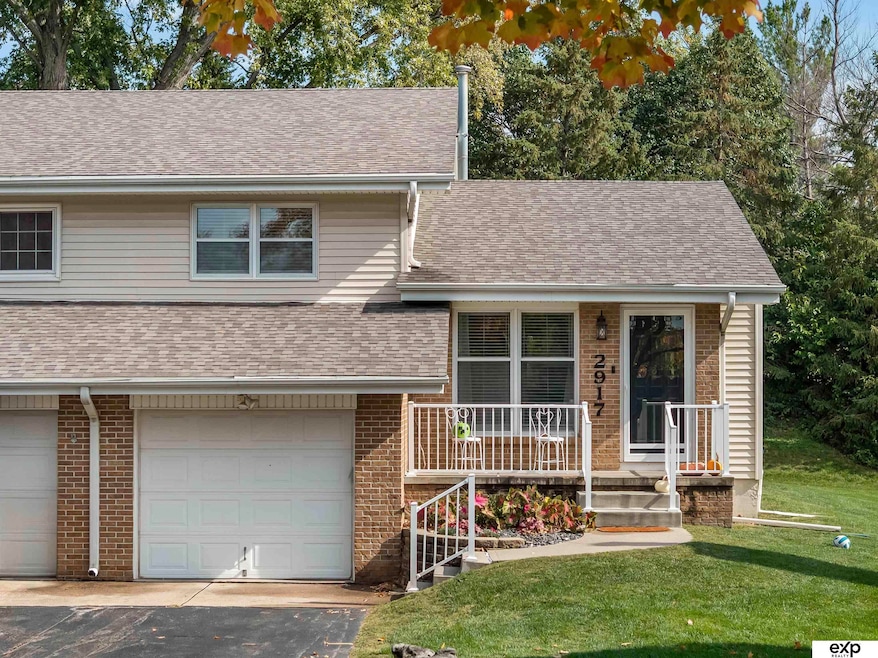 2917 S 80th St, Omaha, NE 68124 - photo 1