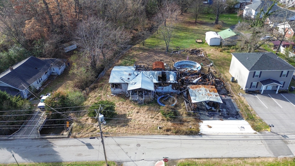 602 Steele St, Corbin, KY 40701 - photo 1