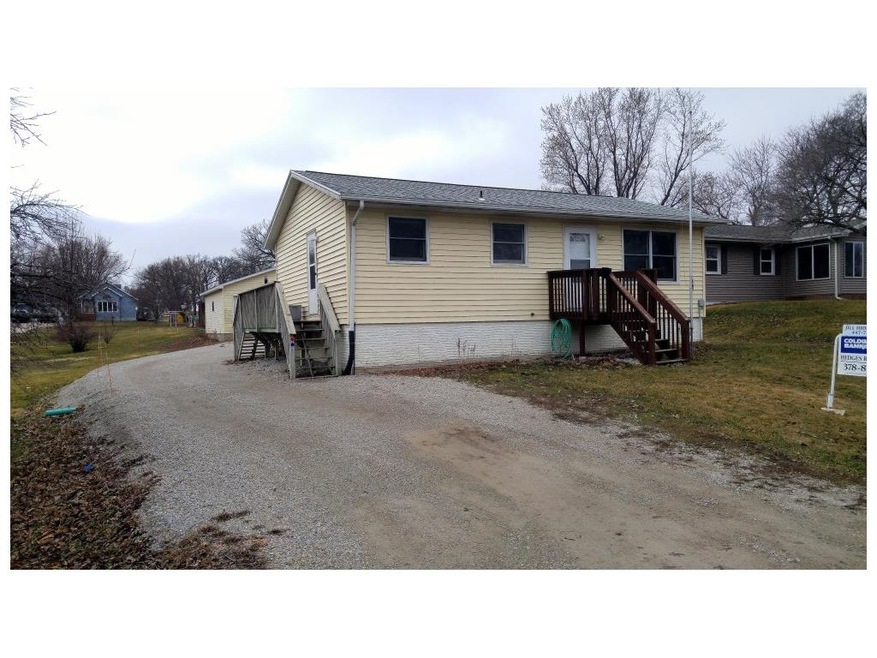 Front of house from Johnson Street SW at end of dr