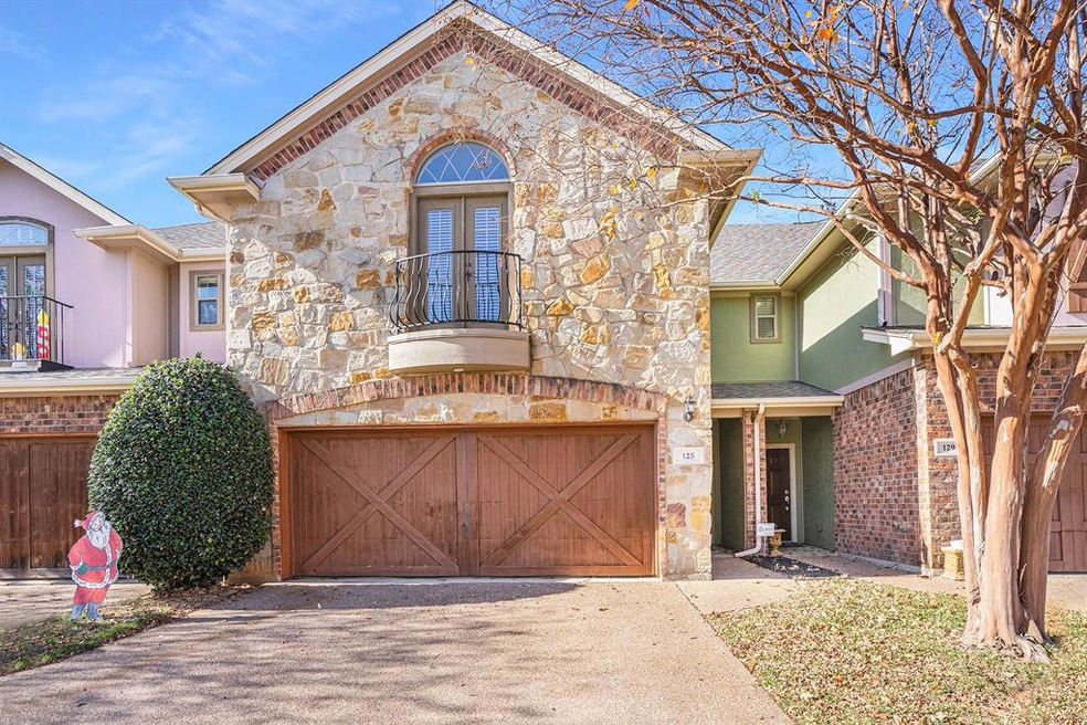 125 Corinna Ct, Hurst, TX 76053 - photo 1