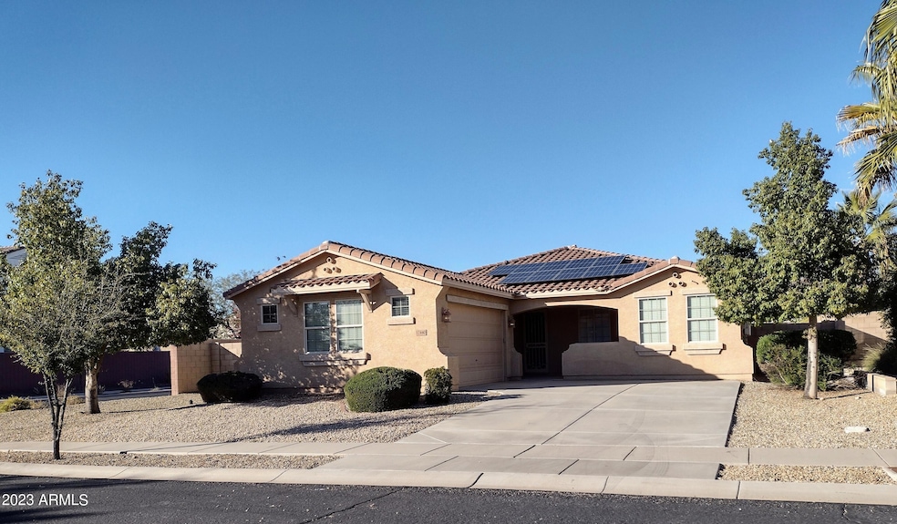 Premium Corner lot large driveway