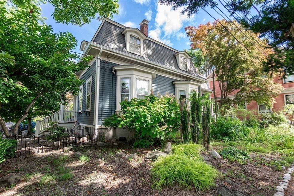 69A Walker St unit A, Cambridge, MA 02138 - photo 1