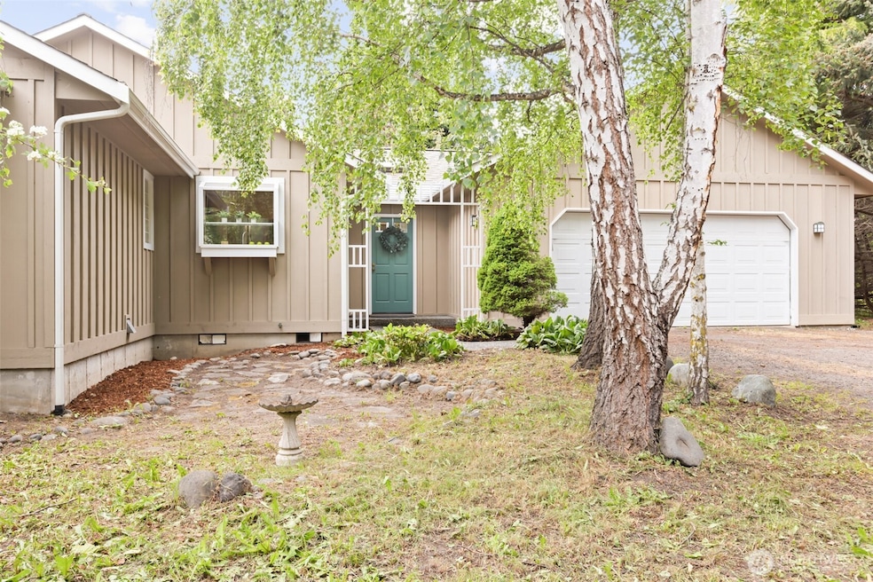 Pending $689,000