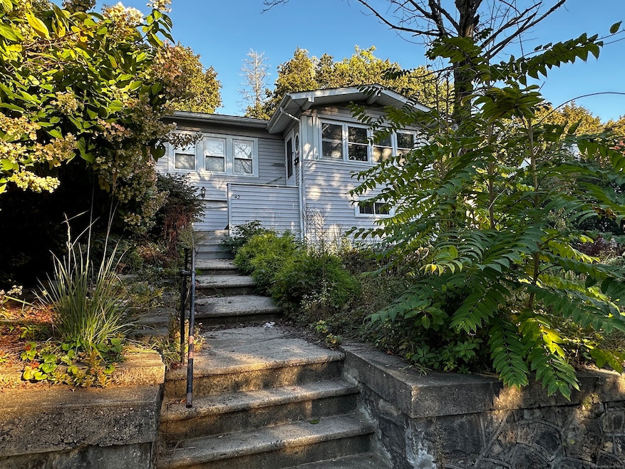 For Sale $275,000 • Co-Listing Agent