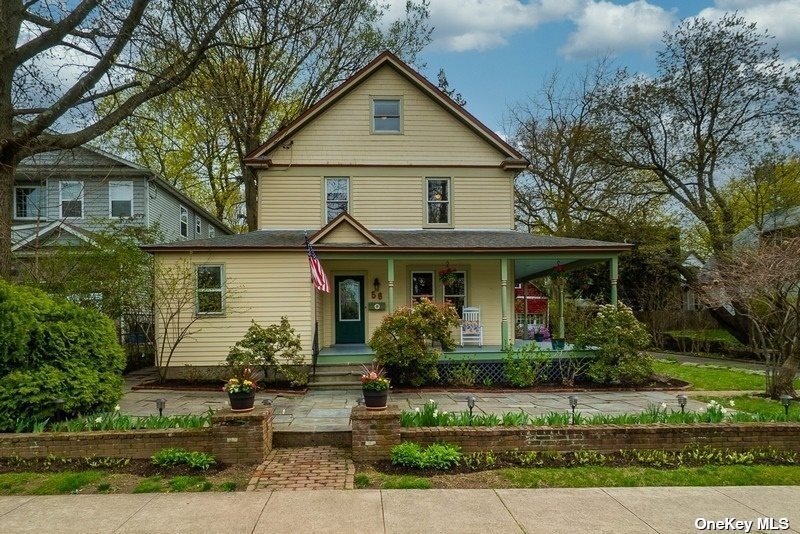 56 Bayview Ave, Port Washington, NY 11050 - photo 1