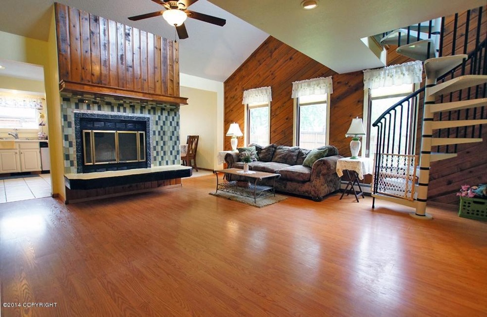 5712 Jennifer Cir unit 10A, Anchorage, AK 99504 - photo 1