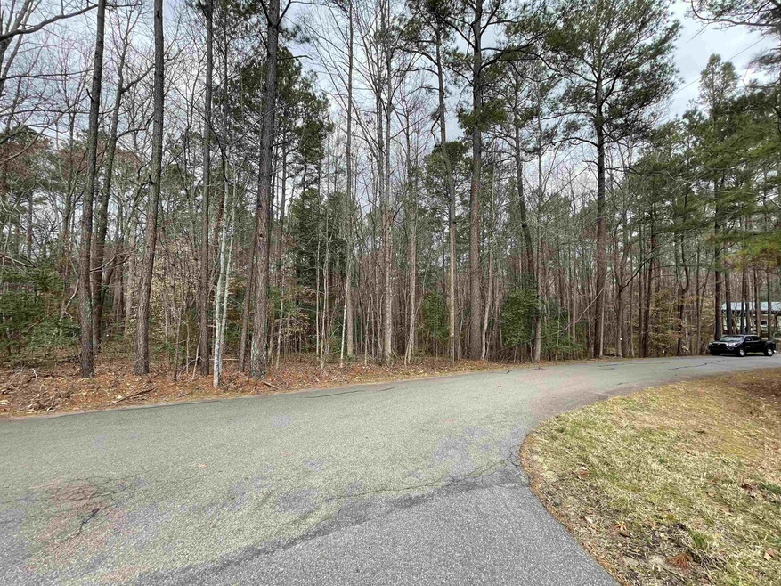 114 Ojibwa Dr, Louisburg, NC 27549 - photo 1