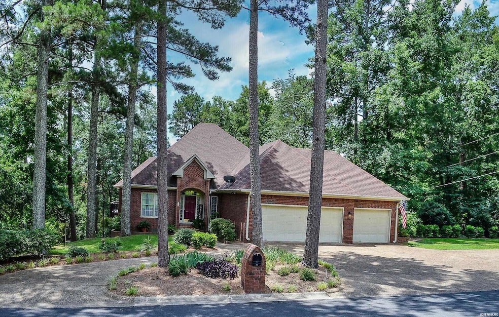 For Sale $649,000 • Co-Listing Agent