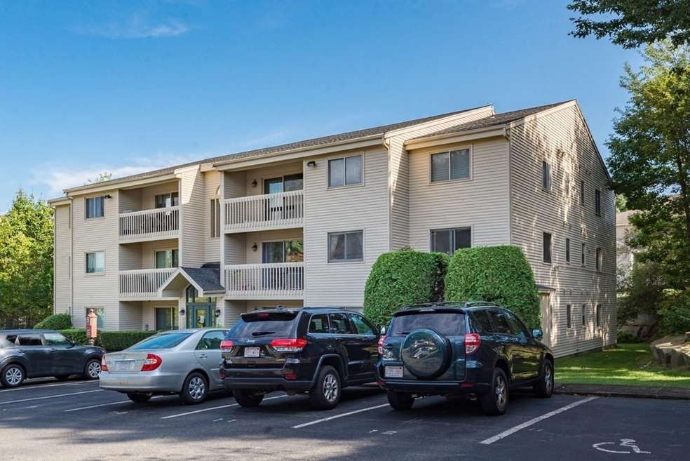 20 Turning Mill Ln unit 1, Quincy, MA 02169 - photo 1