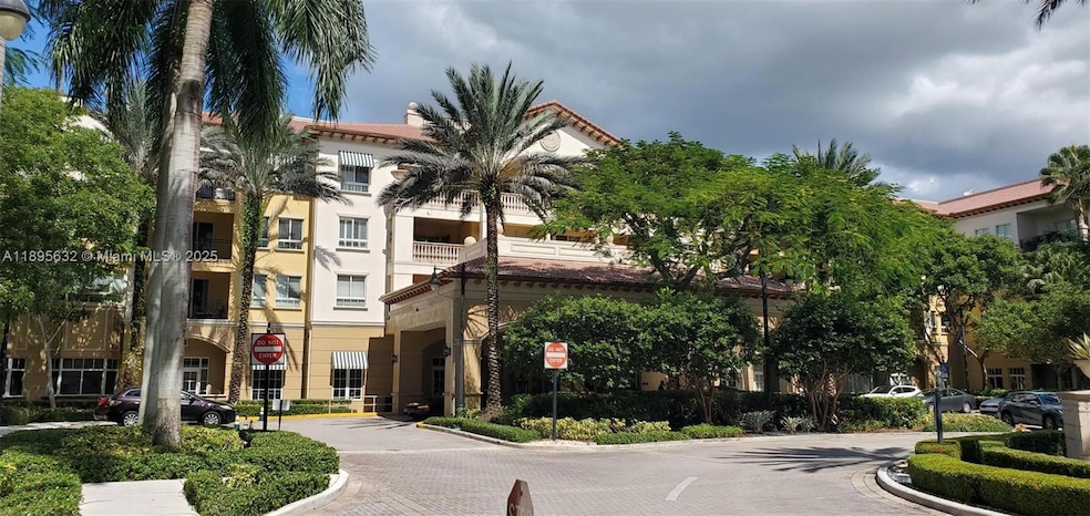 16102 Emerald Estates Dr unit 428, Weston, FL 33331 - photo 1