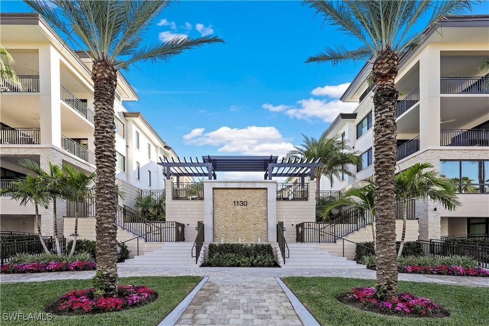 Naples Square unit 512, Naples, FL 34102 - photo 1