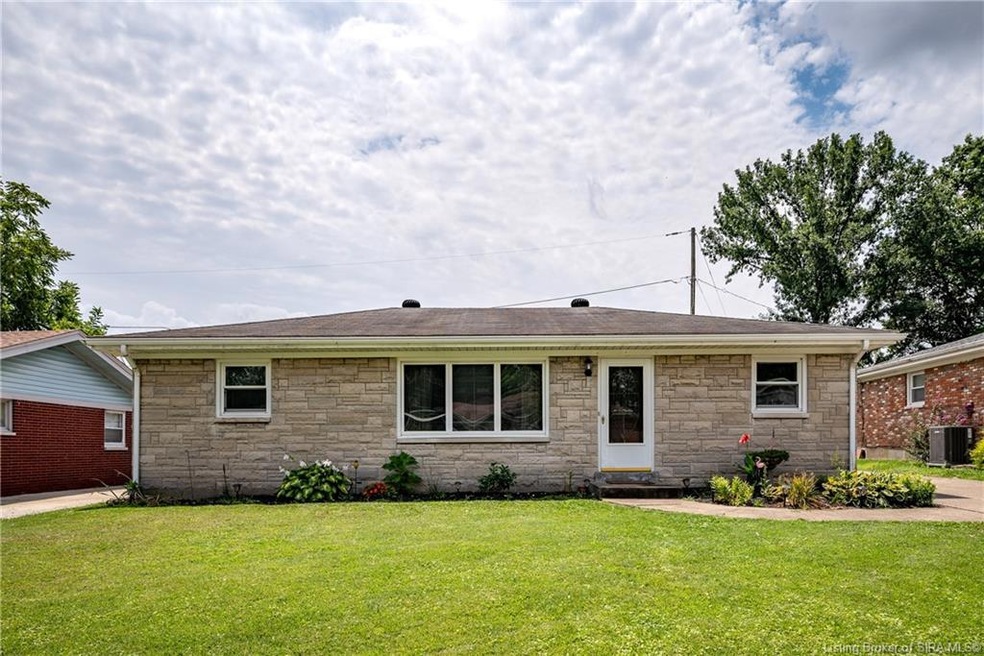 488 Tyler Dr, New Albany, IN 47150 - photo 1