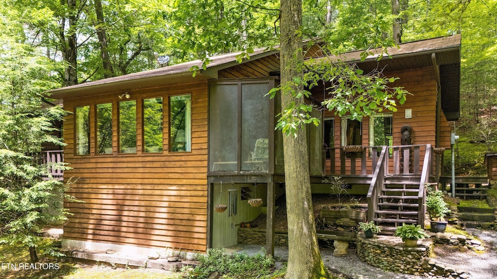 2537 Waldens Creek Rd, Sevierville, TN 37862 - photo 1