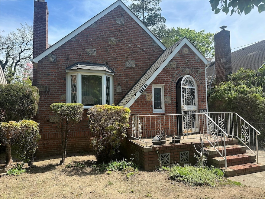 Sold $575,000