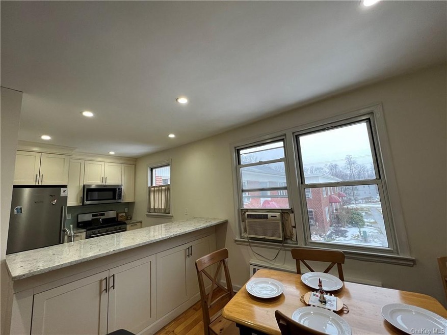 7 Winchester Ave unit 2B, Yonkers, NY 10710 - photo 1