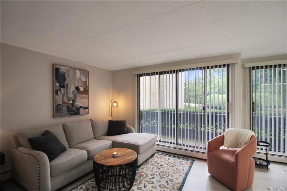 152 Overlook Ave unit 1D, Peekskill, NY 10566 - photo 1