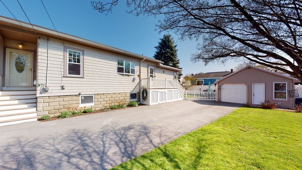 5 Douglas Rd, Saugus, MA 01906 - photo 1