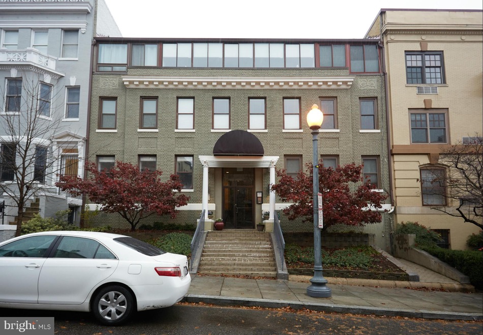 1835 California St NW unit I, Washington, DC 20009 - photo 1