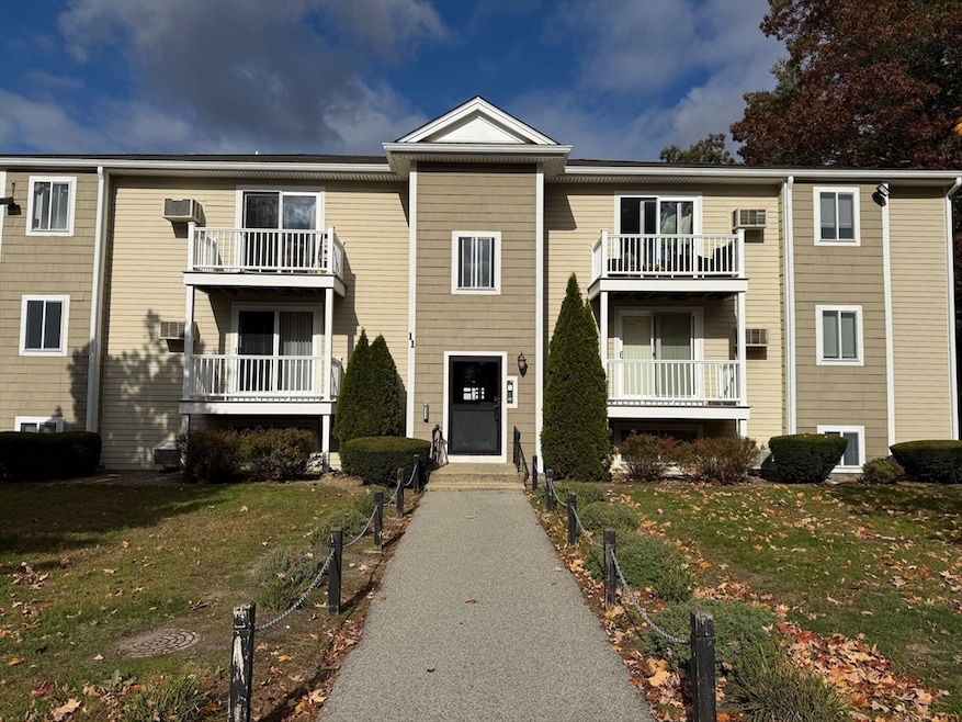 For Rent $2,300/month