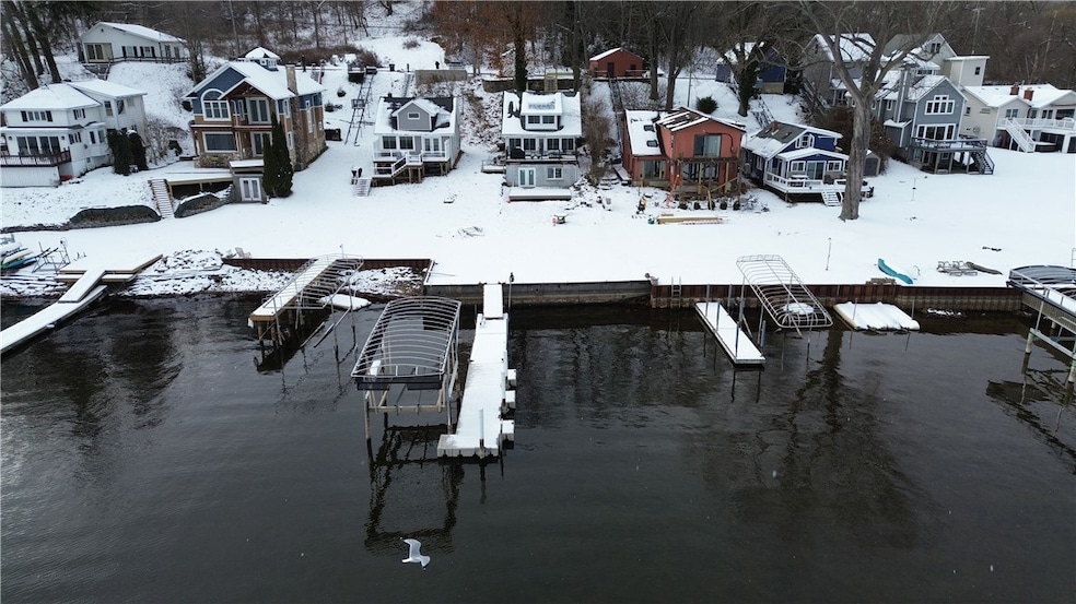 1350 Bay Shore Blvd, Rochester, NY 14609 - photo 1