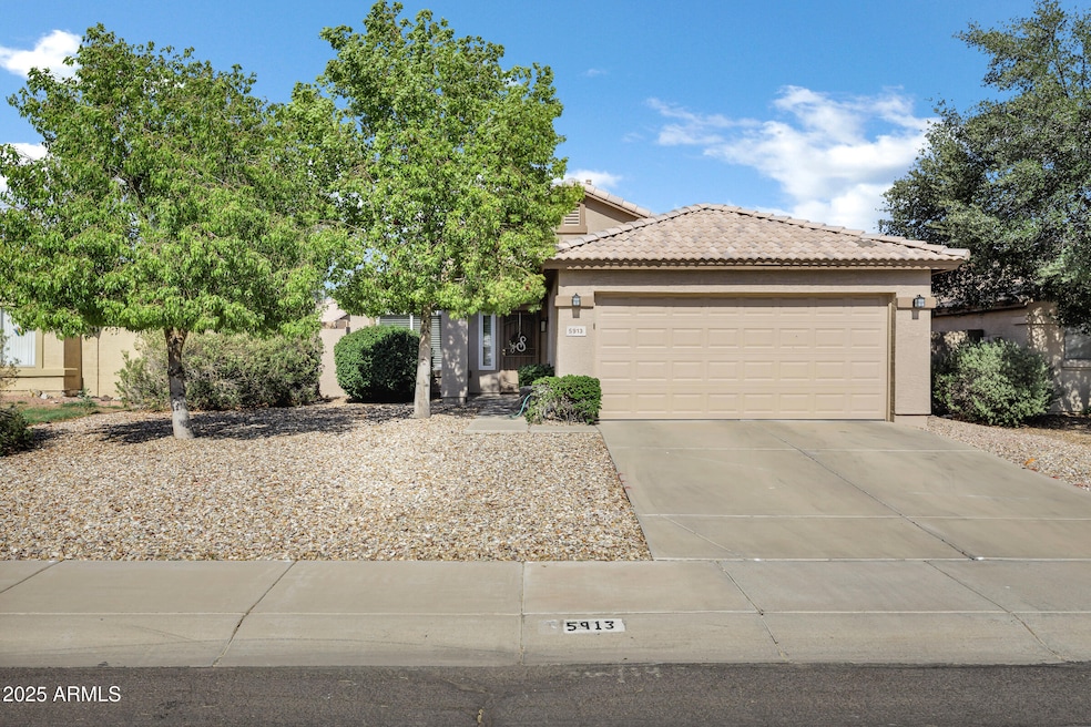 5913 N 78th Ave, Glendale, AZ 85303 - photo 1