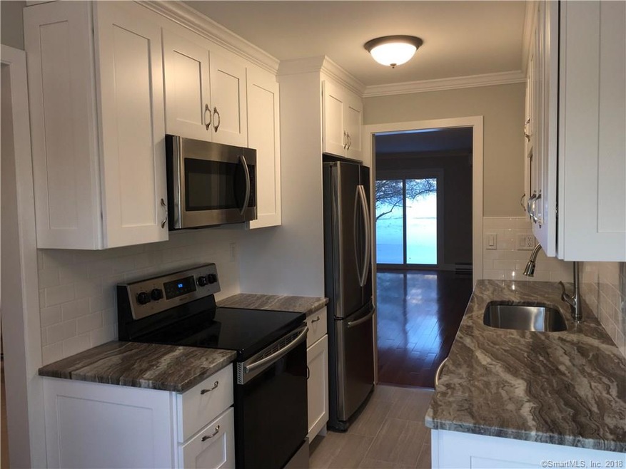 11 Cedarland Ct, Cromwell, CT 06416 - photo 1