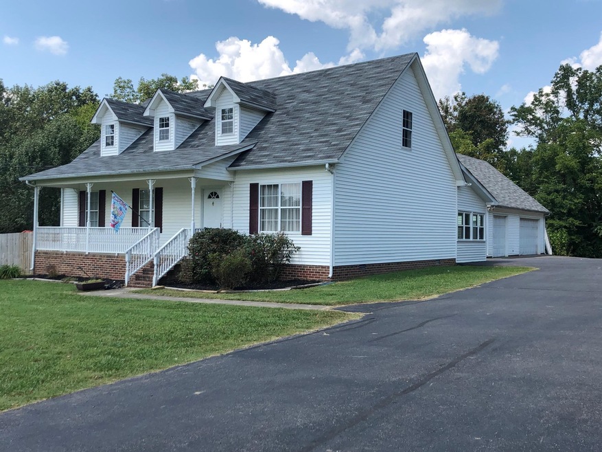 300 Woodland Dr, Shelbyville, TN 37160 - photo 1