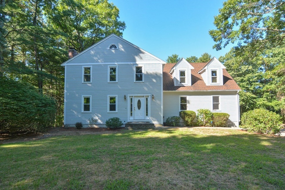 50 Heather Ln, Wrentham, MA 02093 - photo 1