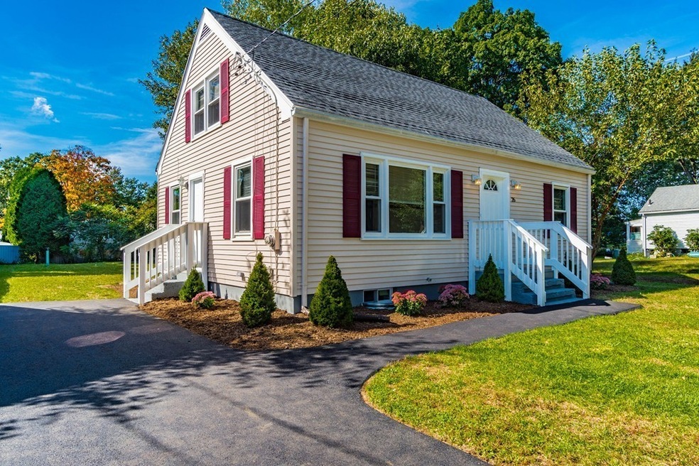 26 W Belmont St, Ludlow, MA 01056 - photo 1