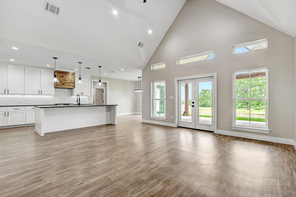 1729 Desvoignes Rd, Denison, TX 75021 - photo 1