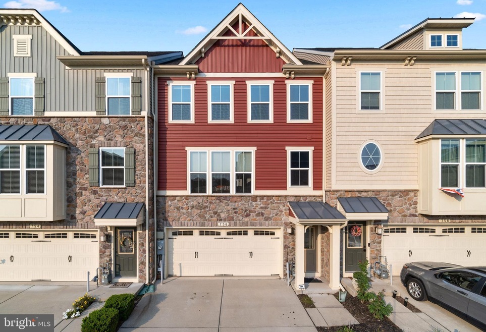 Sold $420,000 • Co-Listing Agent