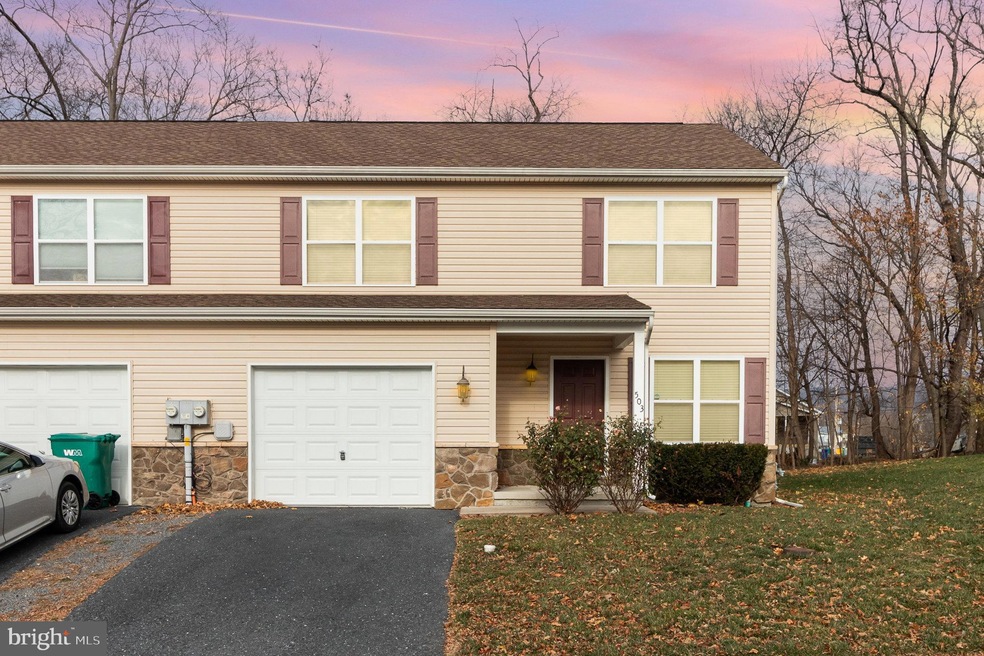503 Dakemich Ct, Enola, PA 17025 - photo 1