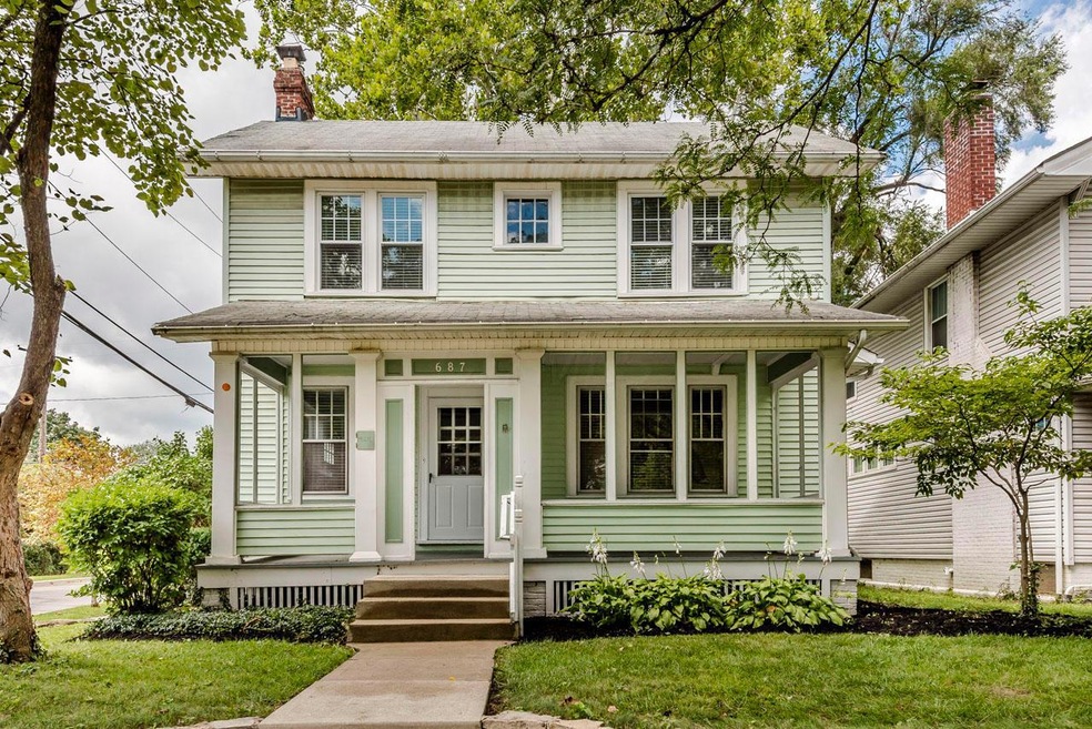 687 Euclaire Ave 01