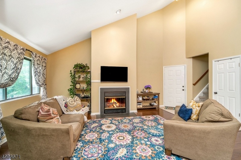 221 Magnolia Rd unit 5, Ramsey, NJ 07446 - photo 1