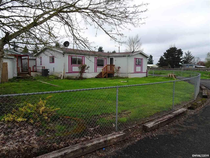 1732 Pine St unit 24, Silverton, OR 97381 - photo 1