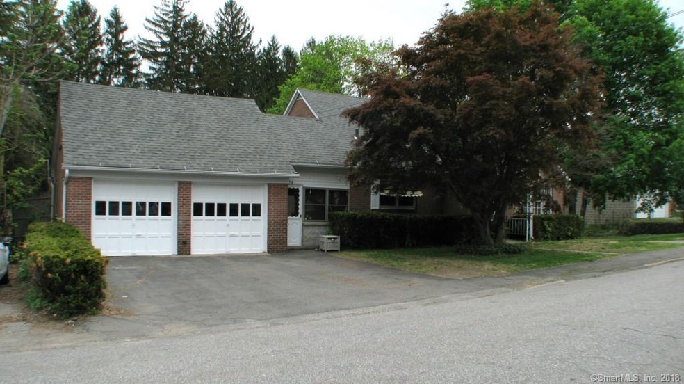 24 Workman Ave, Torrington, CT 06790 - photo 1