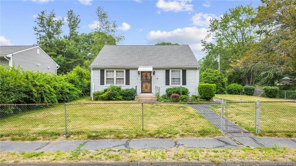 172 Foxon Blvd, East Haven, CT 06513 - photo 1