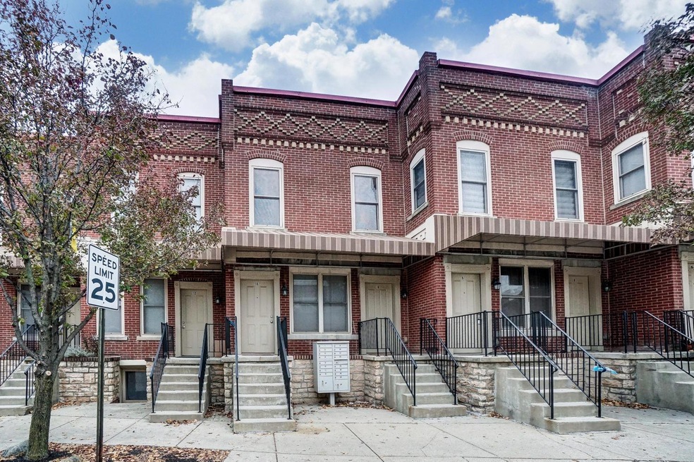 10 1/2 Clark Place