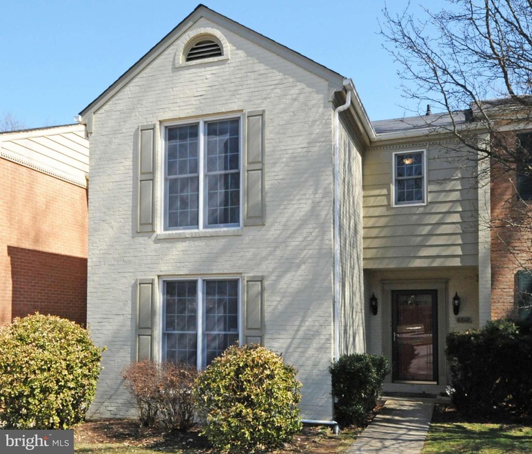 6612 Midhill Place, Falls Church, VA 22043 - photo 1