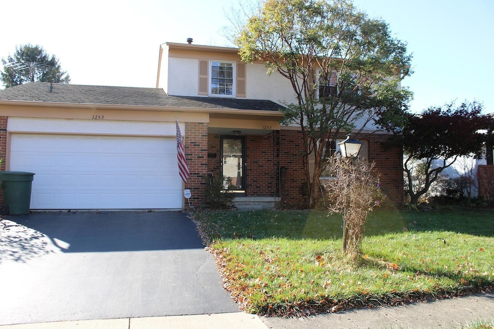 1259 Cranwood Square S, Columbus, OH 43229 - photo 1