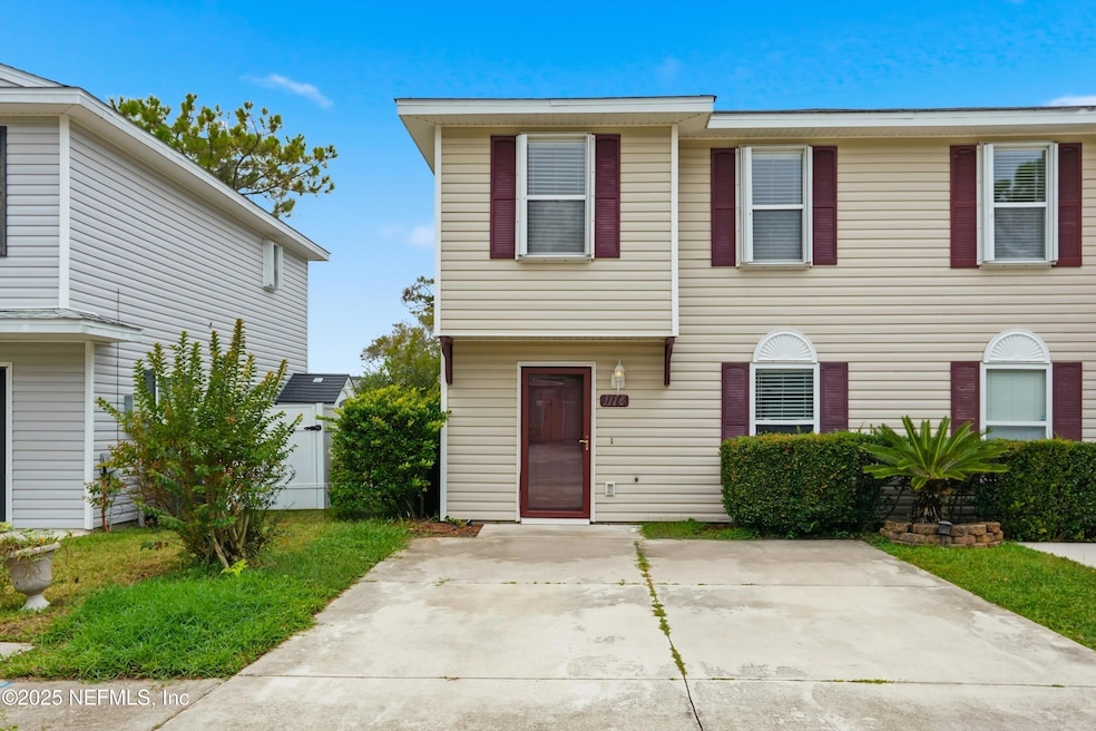 Under Contract $289,000