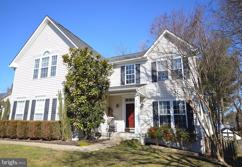 331 W J St, Purcellville, VA 20132 - photo 1