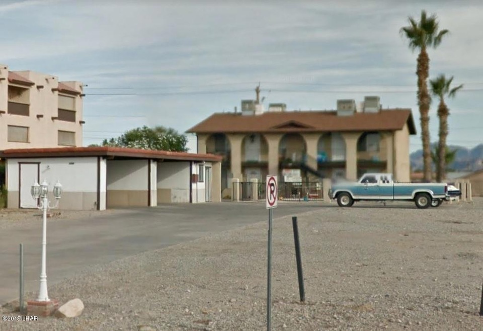 1790 Swanson Ave unit 1, Lake Havasu City, AZ 86403 - photo 1