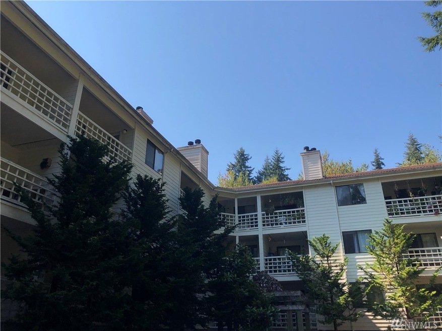 Forrest Villa Apartments unit A205, Shoreline, WA 98133 - photo 1