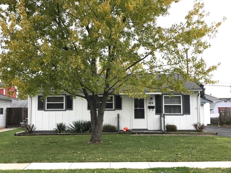 229 Redmond Rd