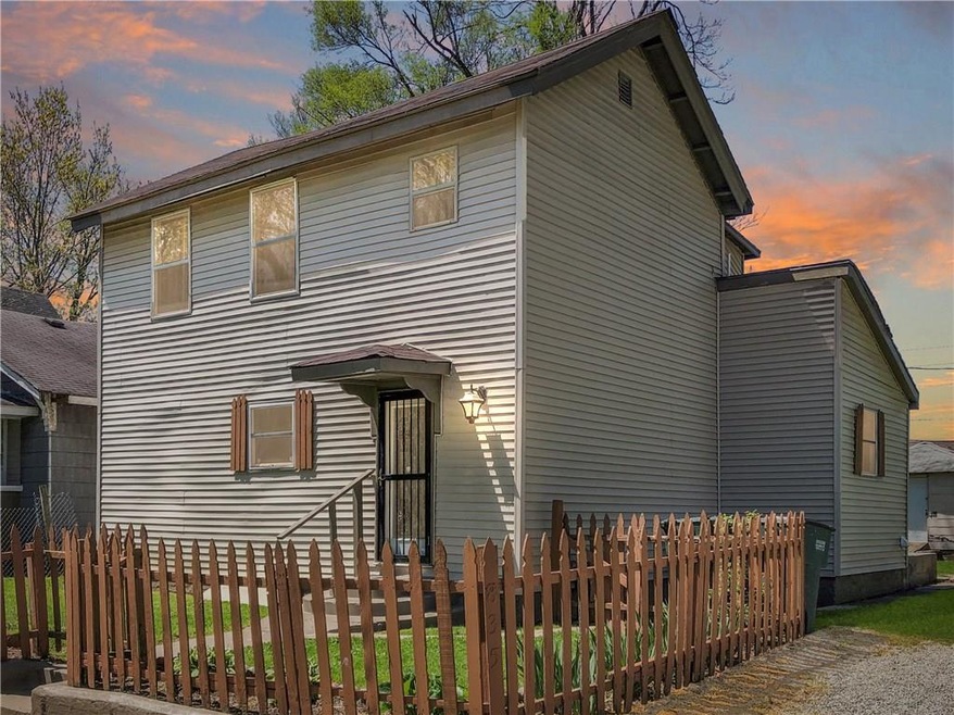 835 N Jefferson St, Muncie, IN 47305 - photo 1