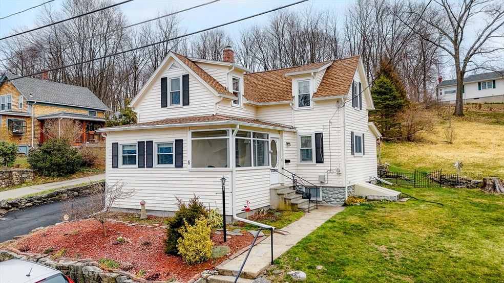 5 Elm St, Hudson, MA 01749 - photo 1